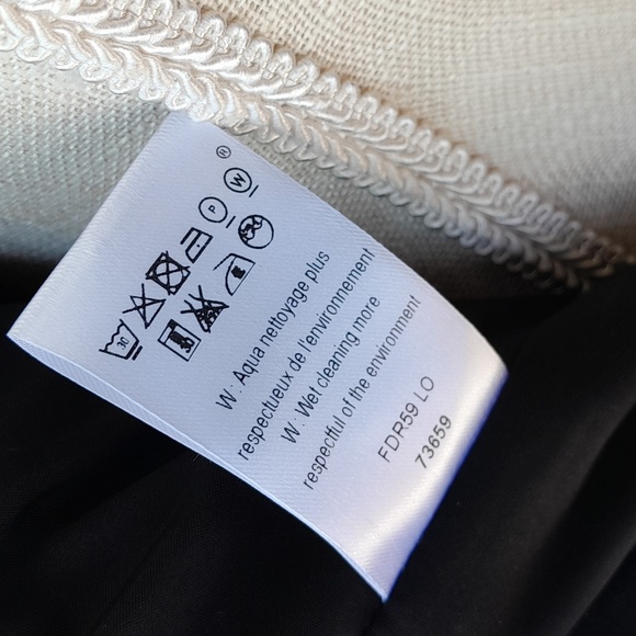 Louis Vuitton stunning Uniform dress Black - Like New! - Picture 6 of 12